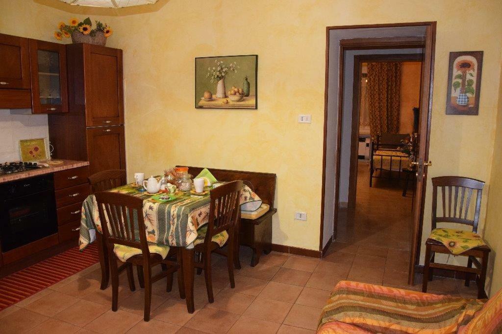Apartamento A Casa Di Gloria Acqui Terme Exterior foto